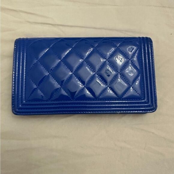 Chanel blue patent leather wallet - Picture 6 of 8